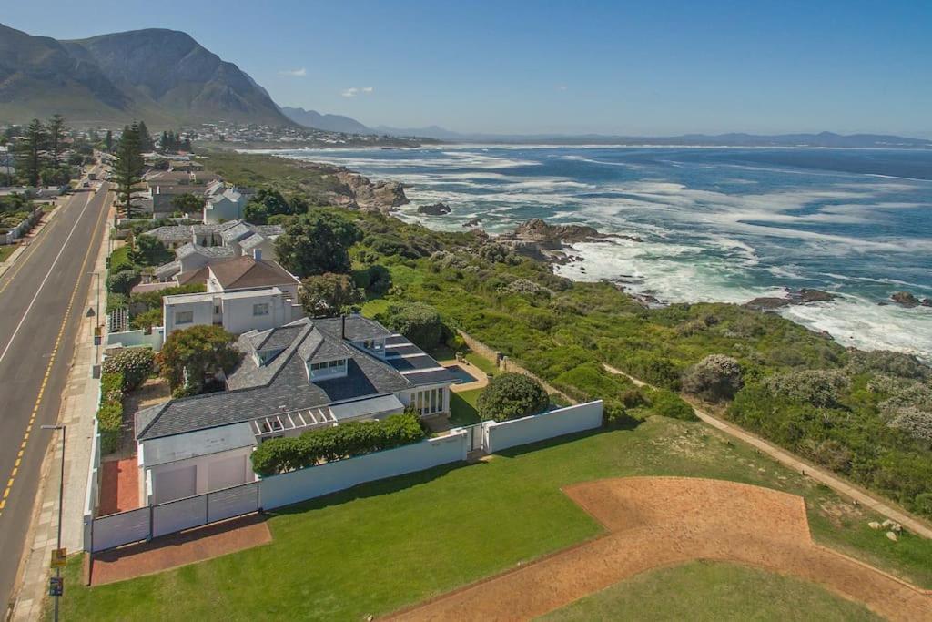 Wild Waters At Kraal Rock On The Cliffs In Hermanus Villa Kültér fotó